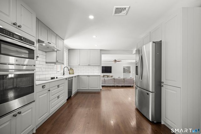 8 Hickory Court, Colchester, CT 06415