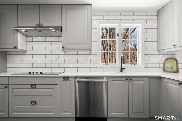 8 Hickory Court, Colchester, CT 06415