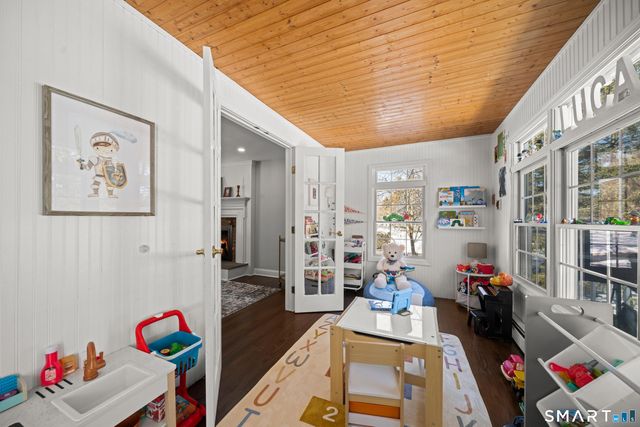 8 Hickory Court, Colchester, CT 06415