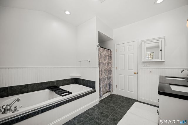 8 Hickory Court, Colchester, CT 06415