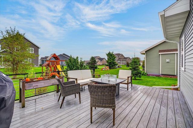 9914 Autumn Breeze Road, Middleton, WI 53562