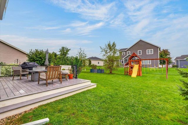 9914 Autumn Breeze Road, Middleton, WI 53562