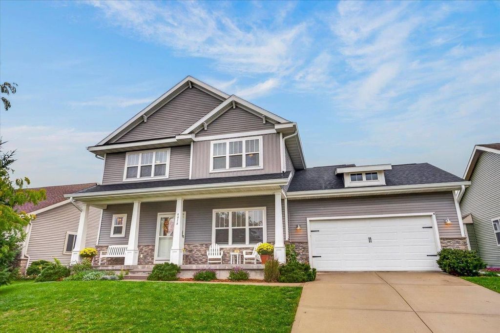 9914 Autumn Breeze Road, Middleton, WI 53562