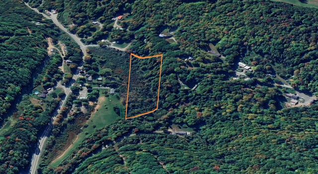 14 Hartland Hill Road, Hartland, VT 05048