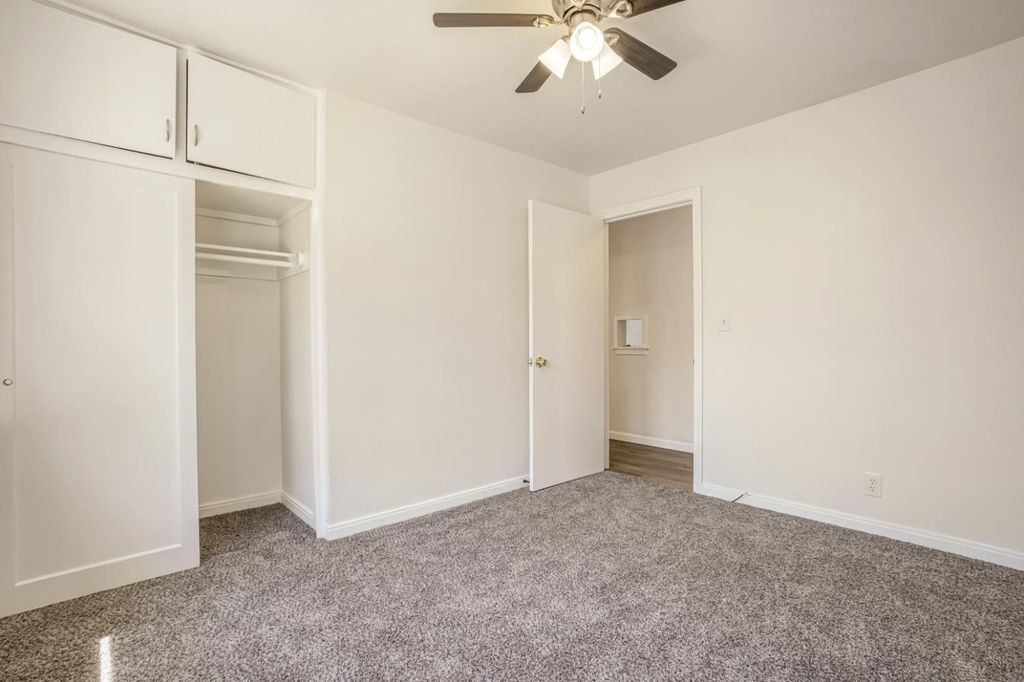Image 13 of property listing at 1422 W Flint Way, Fresno, CA 93705