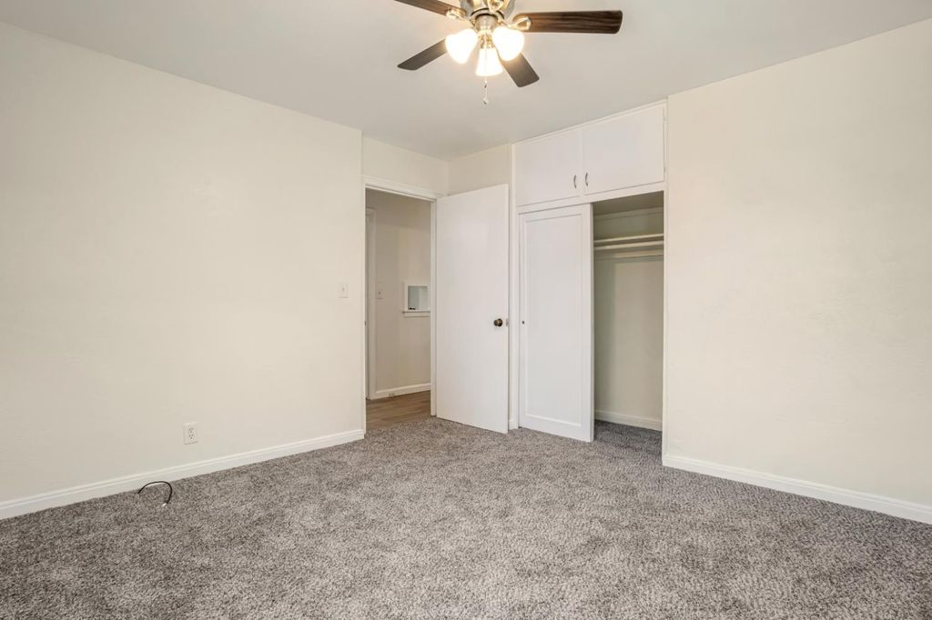 Image 15 of property listing at 1422 W Flint Way, Fresno, CA 93705