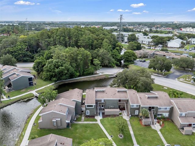 5850 PEREGRINE AVE C10, Orlando, FL 32819