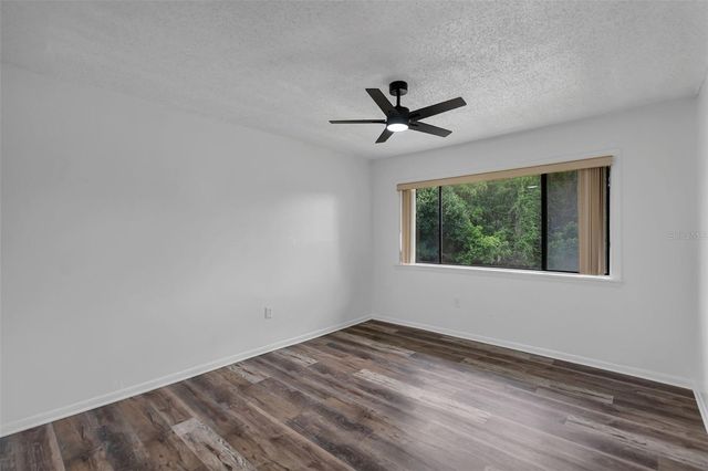 5850 PEREGRINE AVE C10, Orlando, FL 32819