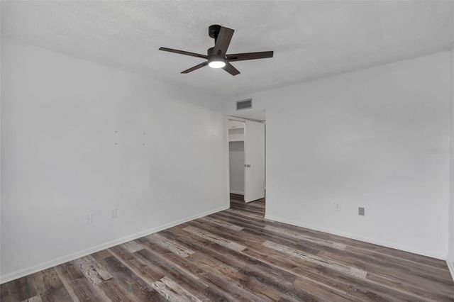 5850 PEREGRINE AVE C10, Orlando, FL 32819