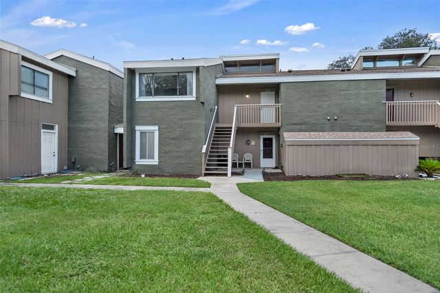 5850 PEREGRINE AVE C10, Orlando, FL 32819