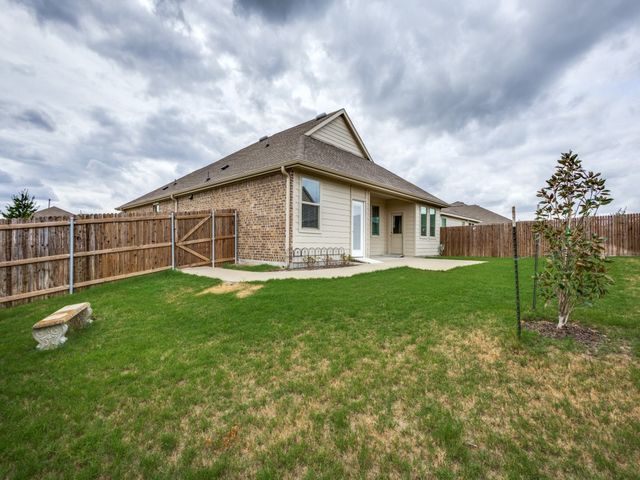 1512 Fields View Drive, Anna, TX 75409