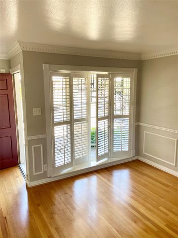 2625 Marilee Lane 2, Houston, TX 77057