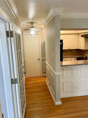 2625 Marilee Lane 2, Houston, TX 77057