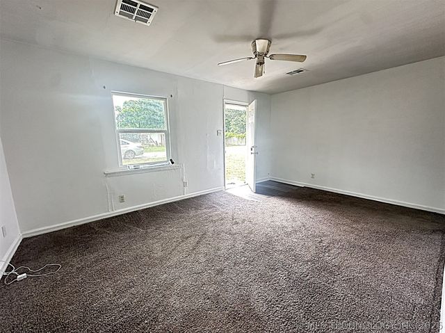 619 M SW, Ardmore, OK 73401