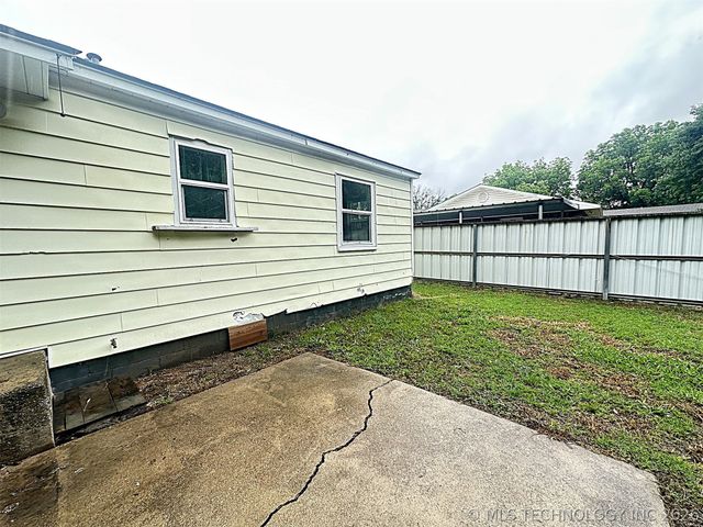 619 M SW, Ardmore, OK 73401