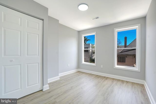 2115 MCCULLOH ST, Baltimore, MD 21217