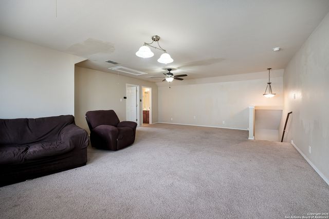 8654 Gavel Dr, Converse, TX 78109