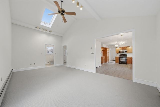 99 Garfield Ave A, Woburn, MA 01801