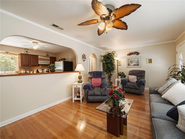 5915 SE HOLLY ROAD, Belleview, FL 34420