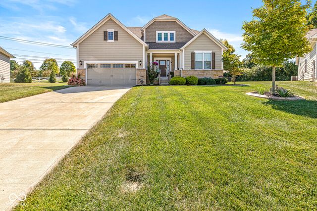 9627 Summerton Drive, Fishers, IN 46037