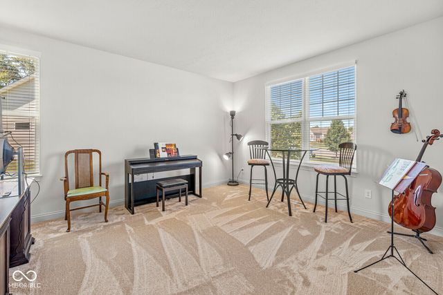 9627 Summerton Drive, Fishers, IN 46037