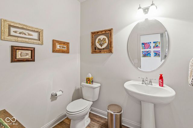 9627 Summerton Drive, Fishers, IN 46037