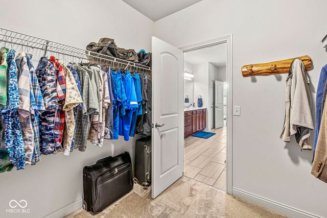 9627 Summerton Drive, Fishers, IN 46037