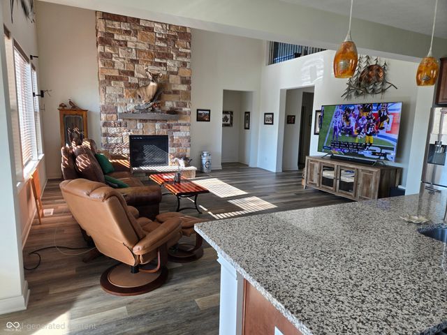 9627 Summerton Drive, Fishers, IN 46037