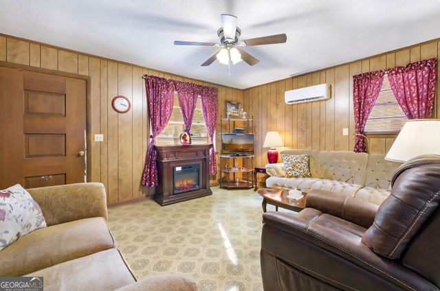 200 Ellis Street, Metter, GA 30439