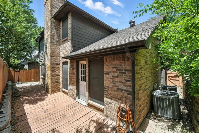 300 Saint Emelion Court, Irving, TX 75038