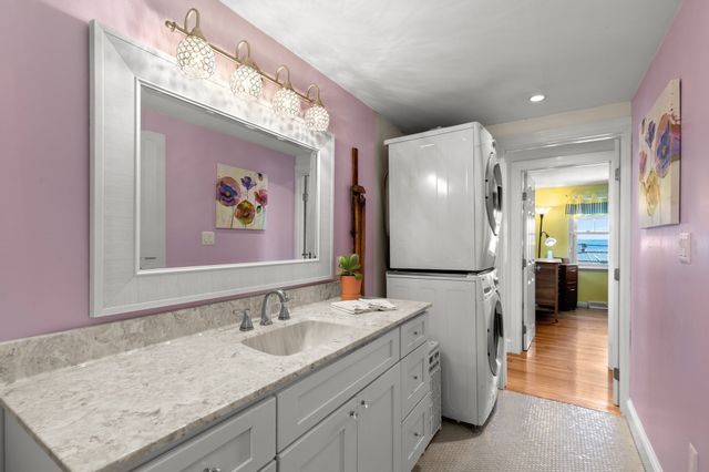 111 Rocky Hill Road, Plymouth, MA 02360