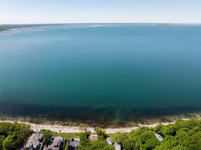 111 Rocky Hill Road, Plymouth, MA 02360