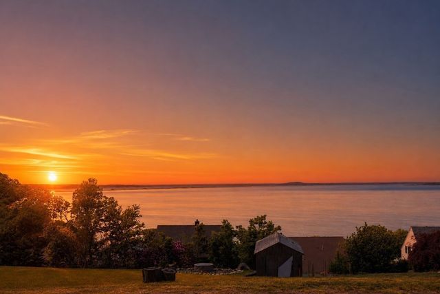 111 Rocky Hill Road, Plymouth, MA 02360