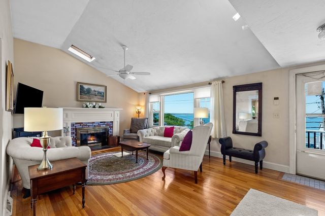 111 Rocky Hill Road, Plymouth, MA 02360