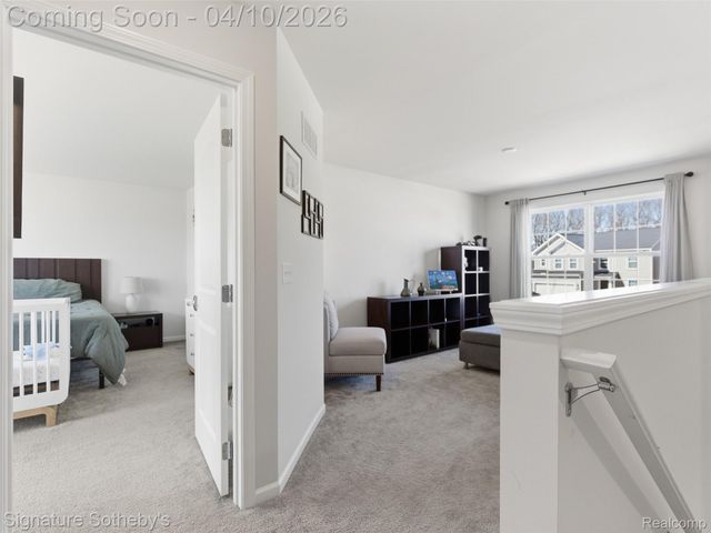 281 Quartz Way, White Lake Charter Township, MI 48386