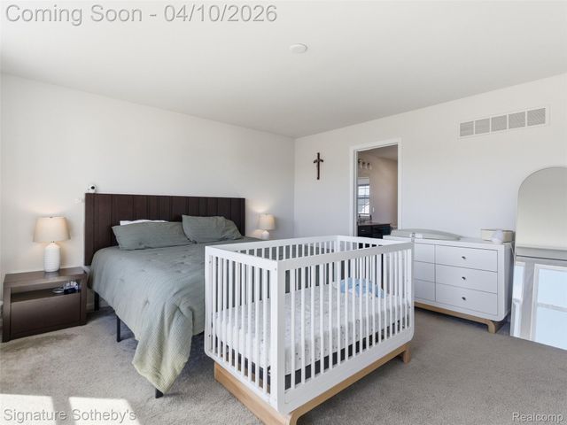 281 Quartz Way, White Lake Charter Township, MI 48386