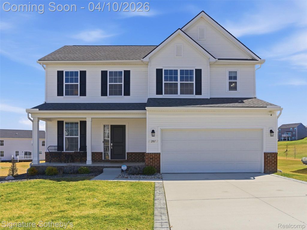281 Quartz Way, White Lake Charter Township, MI 48386