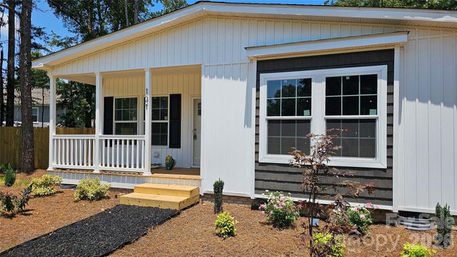 131 Boxwood Lane, Forest City, NC 28043