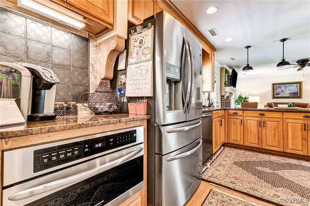 11491 New Farrington Ct, Glen Allen, VA 23059