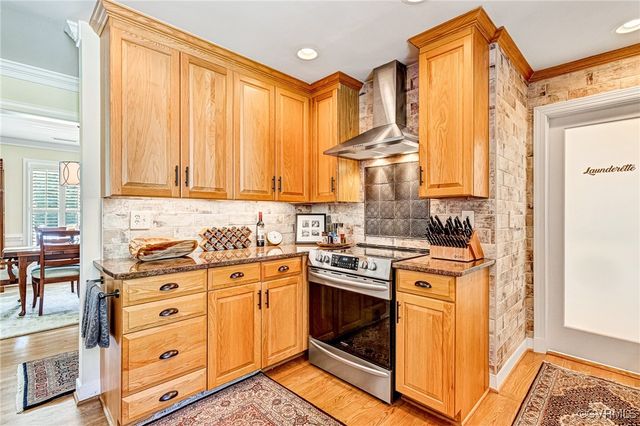11491 New Farrington Ct, Glen Allen, VA 23059