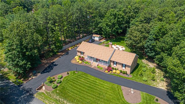 11491 New Farrington Ct, Glen Allen, VA 23059