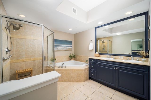 875 NW Flagler Avenue 203, Stuart, FL 34994