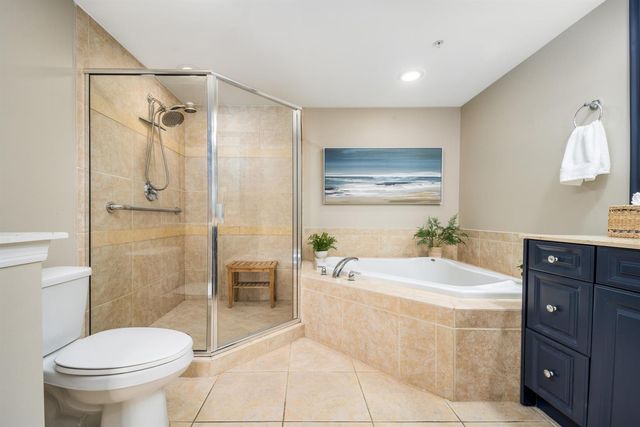 875 NW Flagler Avenue 203, Stuart, FL 34994
