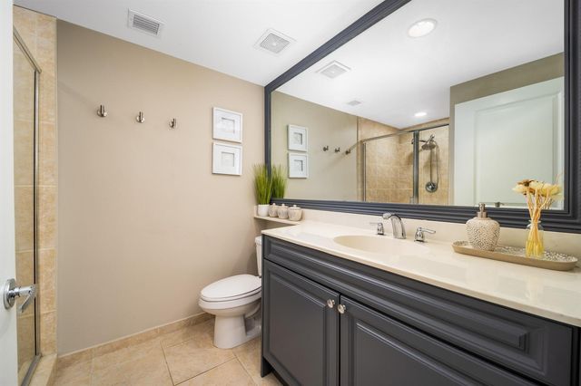 875 NW Flagler Avenue 203, Stuart, FL 34994