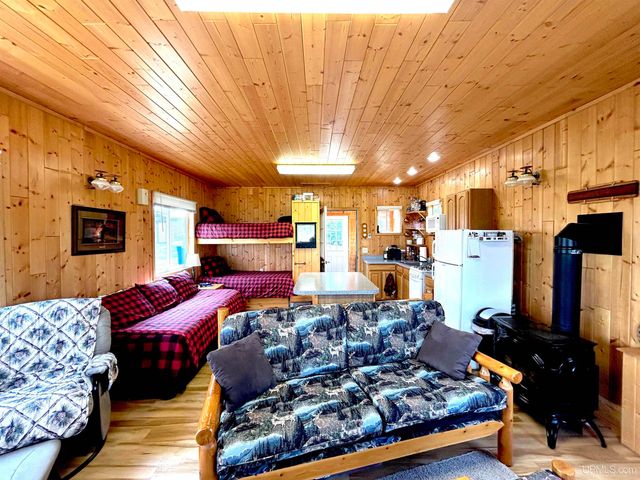 6072 Big Lick Lake Road, Republic, MI 49879