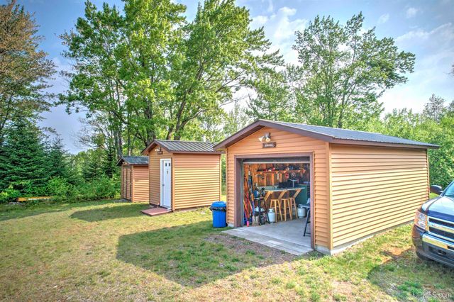 6072 Big Lick Lake Road, Republic, MI 49879