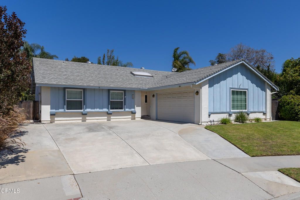 Image 2 of property listing at 215 Montebello Avenue, Ventura, CA 93004