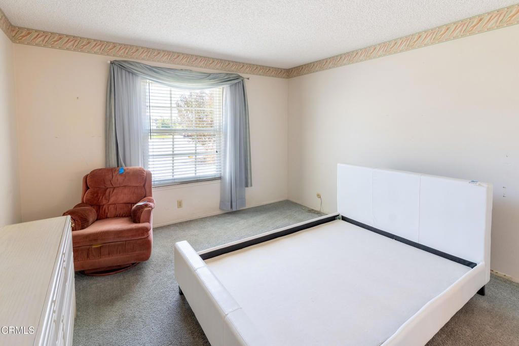 Image 22 of property listing at 215 Montebello Avenue, Ventura, CA 93004