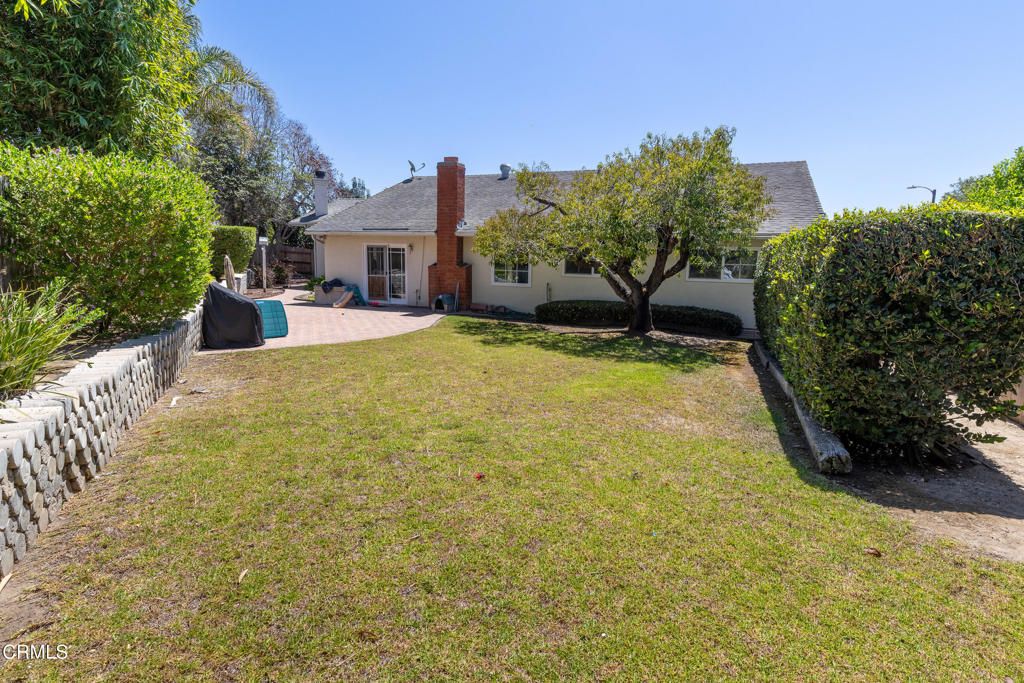 Image 27 of property listing at 215 Montebello Avenue, Ventura, CA 93004