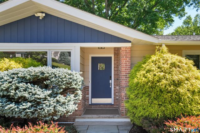 65 Bailey Road, Fairfield, CT 06825
